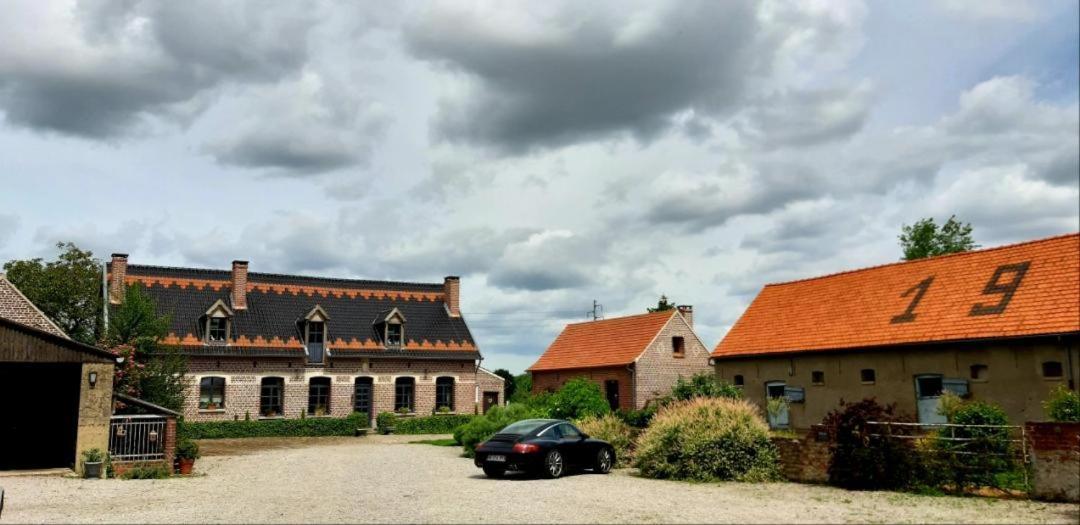 Paardenhof Guesthouse Esquelbecq Bagian luar foto