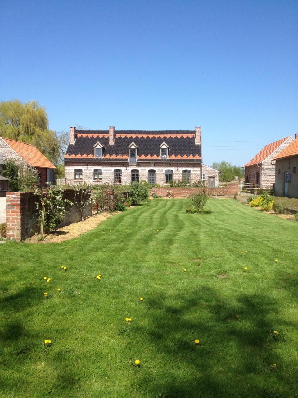 Paardenhof Guesthouse Esquelbecq Bagian luar foto